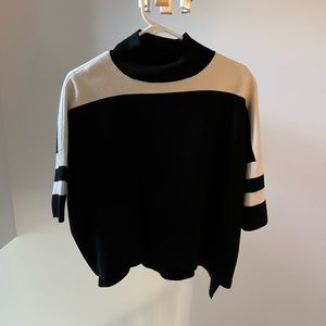 FRENCH CONNECTION Oversized Knit Sweater Black and White contrast